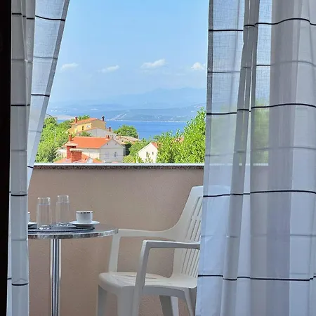 Dunato I- By Interhome * Šilo