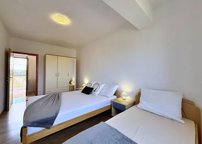 Dunato I- By Interhome